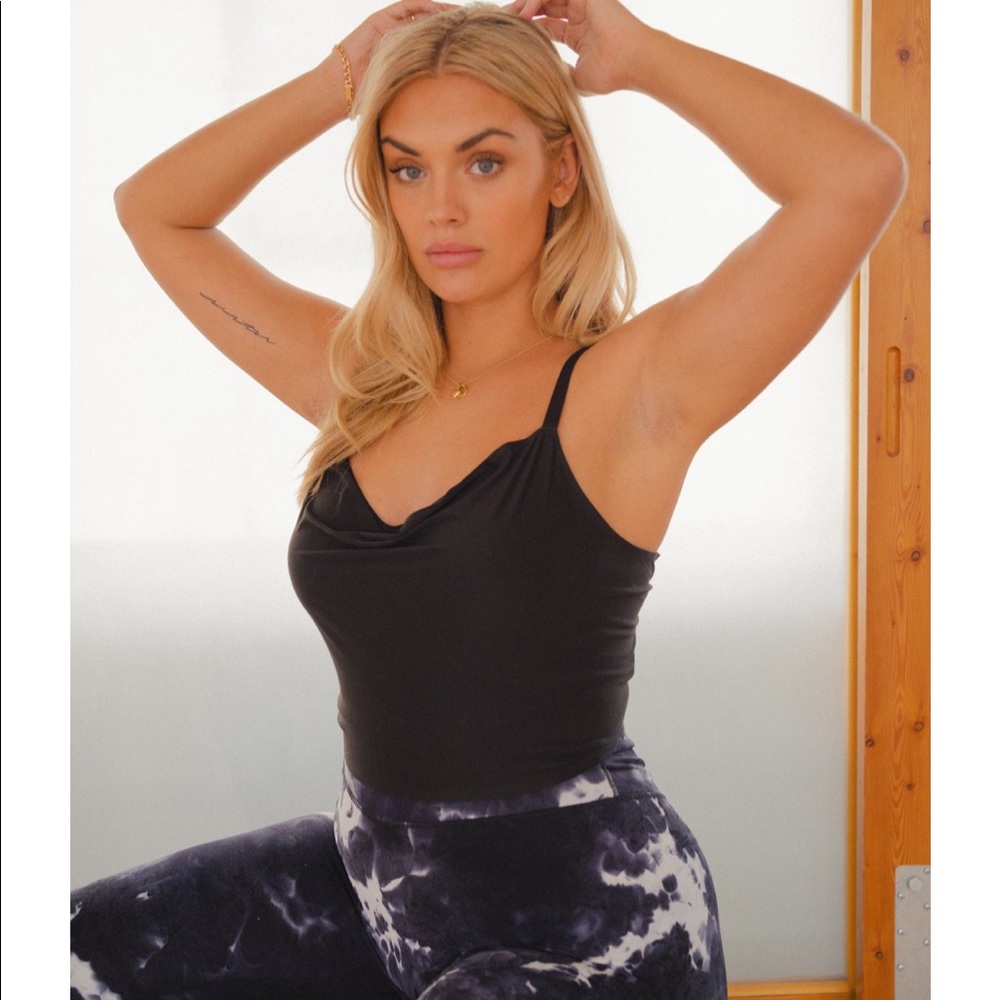 Longline Moxie Bra in Midnight